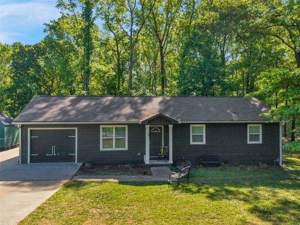5712 Attucks Boulevard , Morrow, GA 30260