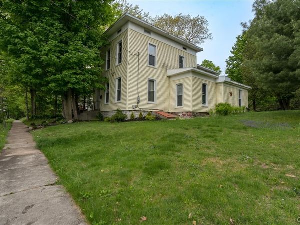 861 West Street , Carthage, NY 13619