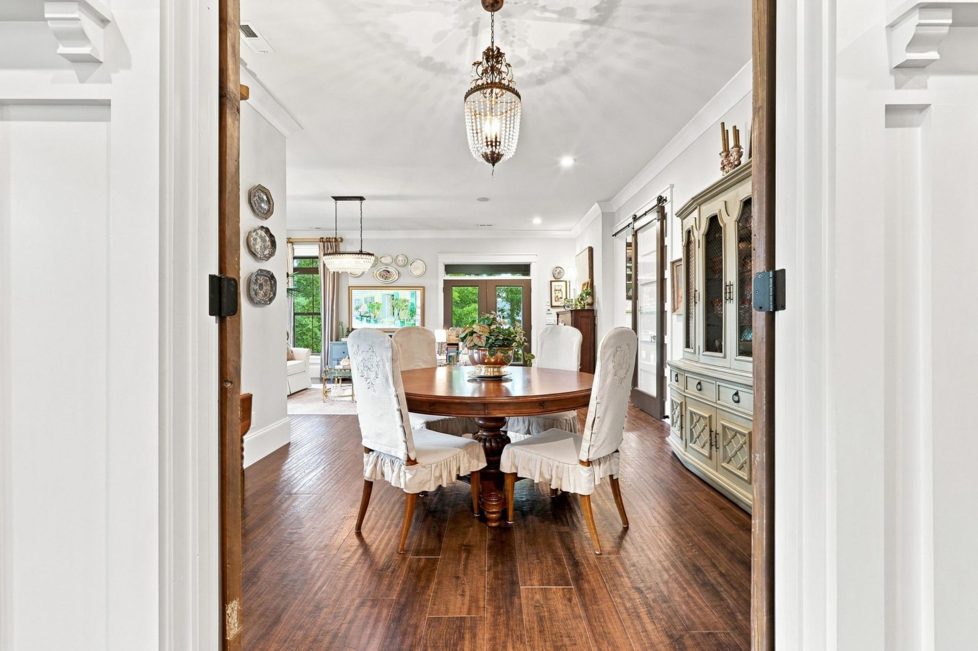 5627 Woodside Ave. Photo 17