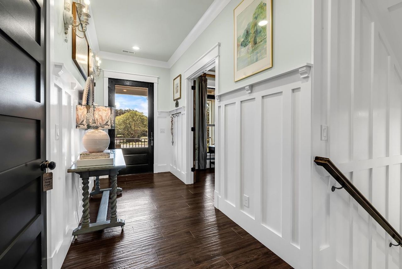 5627 Woodside Ave. Photo 4