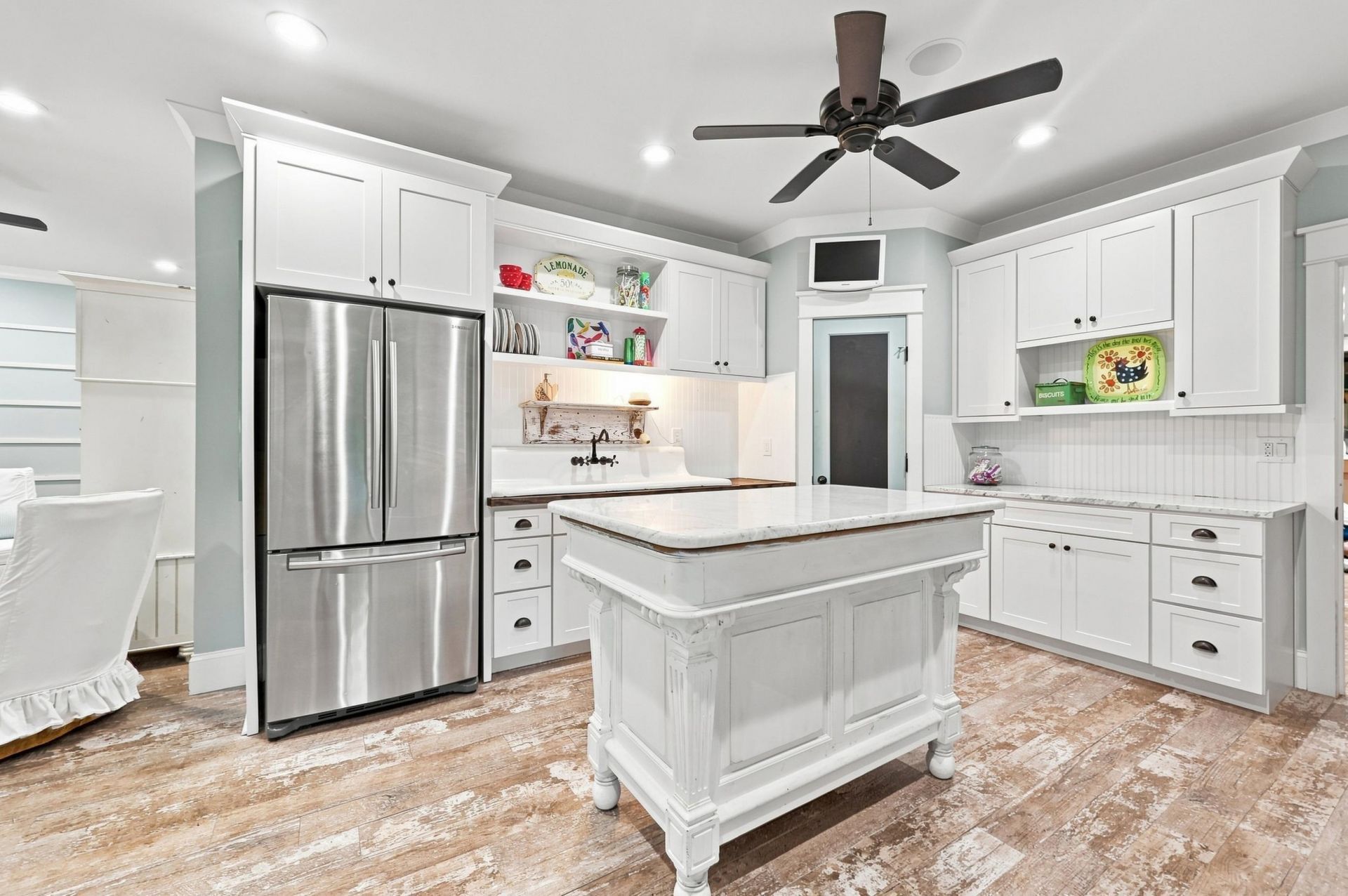 5627 Woodside Ave. Photo 45