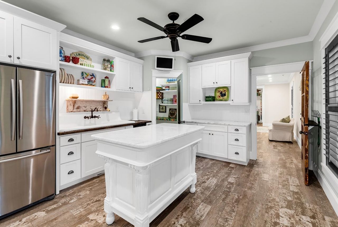 5627 Woodside Ave. Photo 56