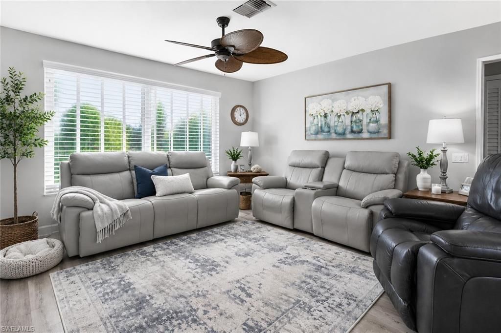 1352 Oaklawn Ct, Fort Myers, FL 33919 Photo
