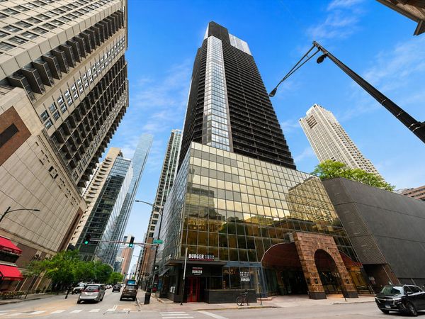 10 E Ontario Street , Unit 4207, Chicago, IL 60611