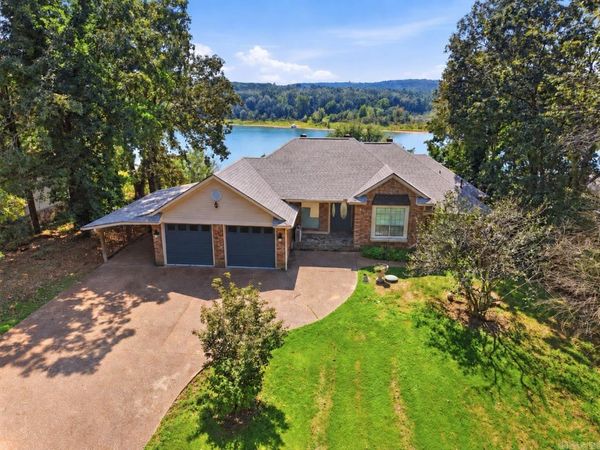 844 Davidson Circle, Greers Ferry, AR 72067