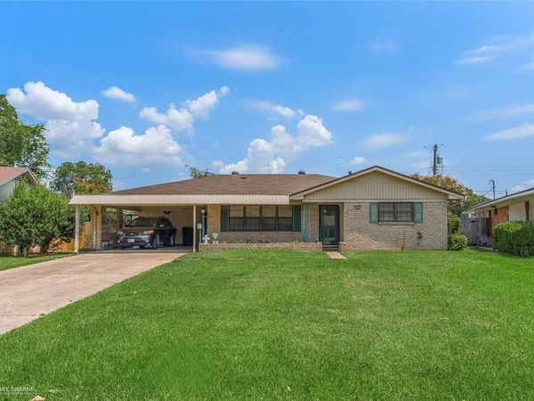 2705 Beazley Place, Shreveport, LA 71104