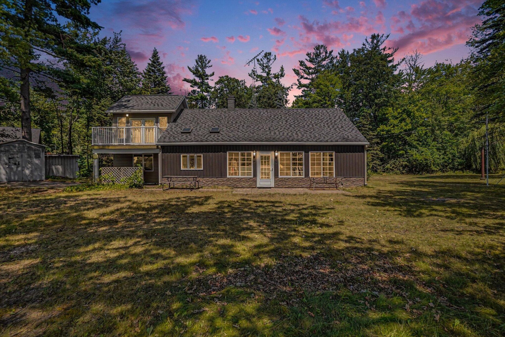 20281 E Chippewa Drive, Chippewa Lake, MI 49320 Main Photo