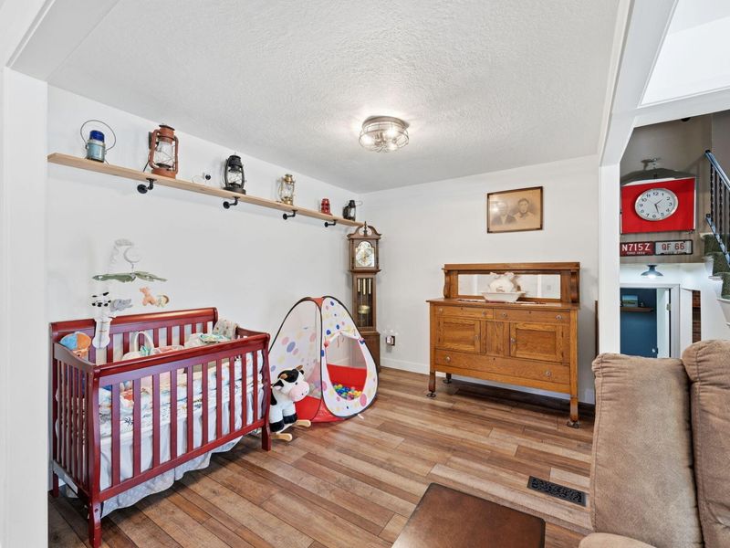 562 Hathaway Trail, Tipp City, OH 45371 Photo 12