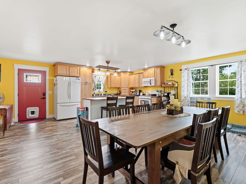 562 Hathaway Trail, Tipp City, OH 45371 Photo 20
