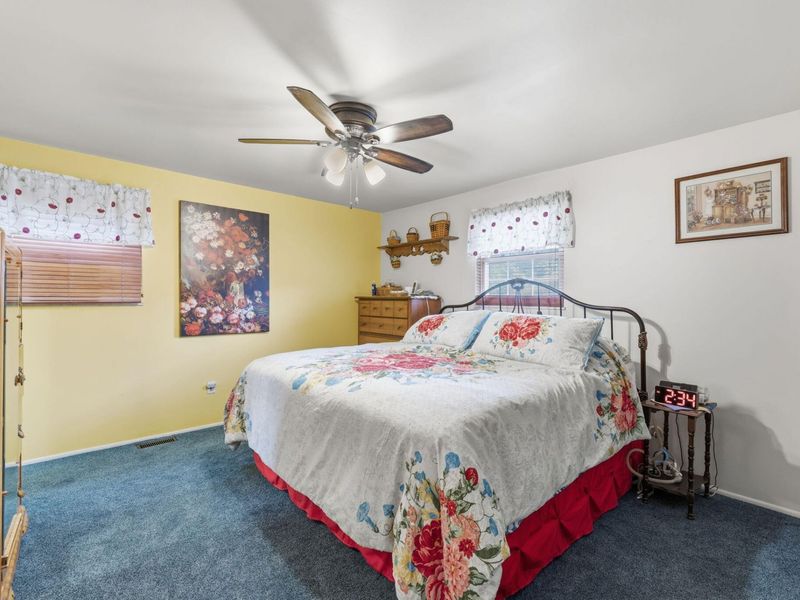 562 Hathaway Trail, Tipp City, OH 45371 Photo 32