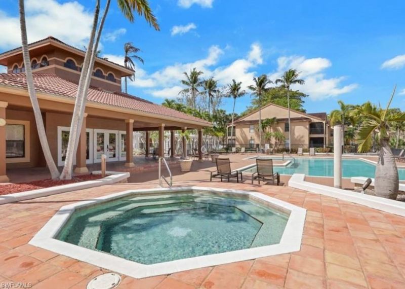 2118 Arbour Walk Cir , Unit 2811, Naples, FL 34109 Photo