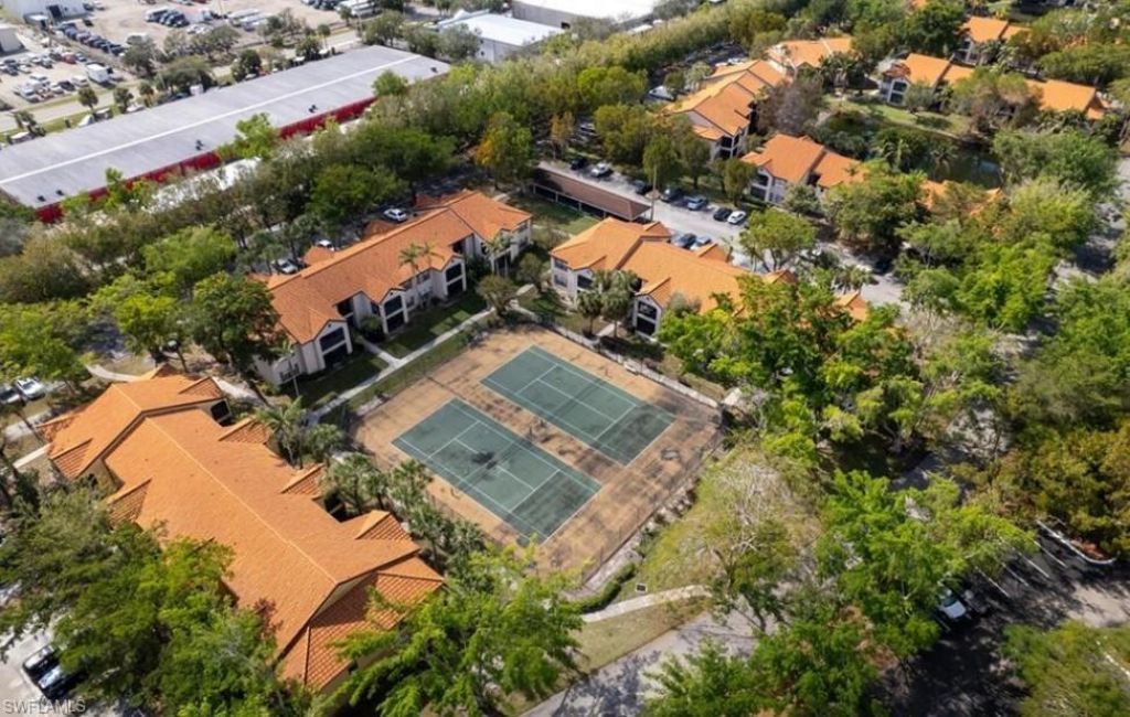 2118 Arbour Walk Cir , Unit 2811, Naples, FL 34109 Photo