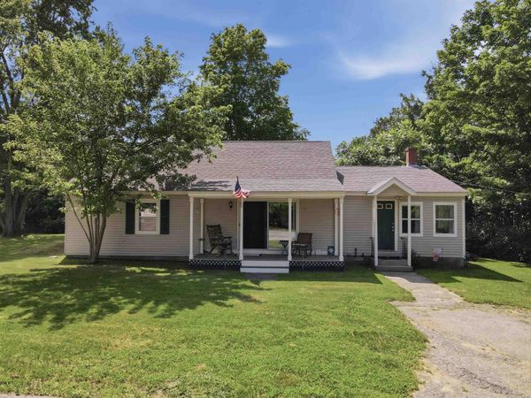 15 School Street, Greenville, NH 03048
