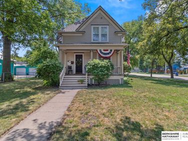 407 E 11th Street, Fremont, NE 68025