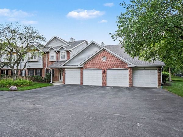 1316 E Evergreen Drive , Unit 5, Palatine, IL 60074