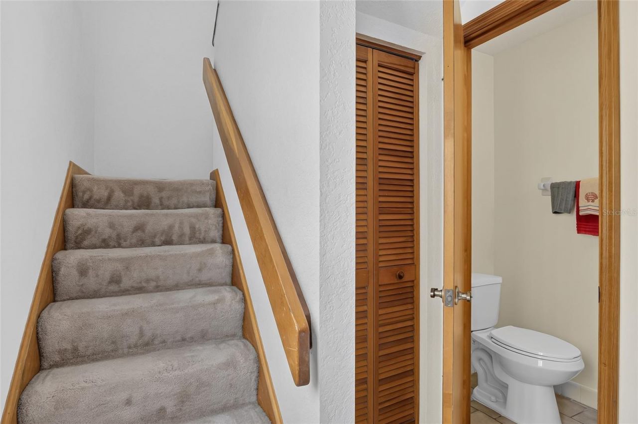 367 Castlewood Lane, New Smyrna Beach, FL 32168 Photo