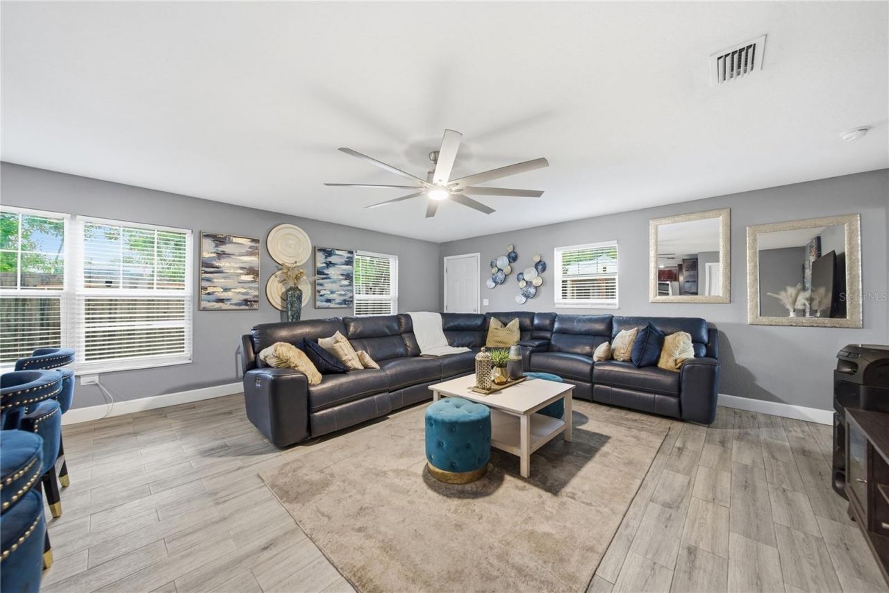 1542 28th Street S, Saint Petersburg, FL 33712 Photo