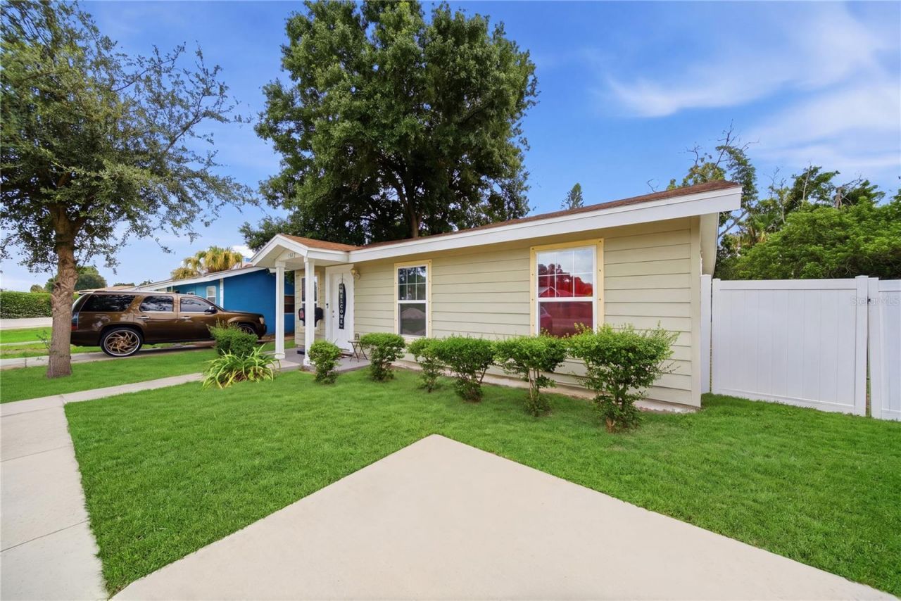 1542 28th Street S, Saint Petersburg, FL 33712 Photo