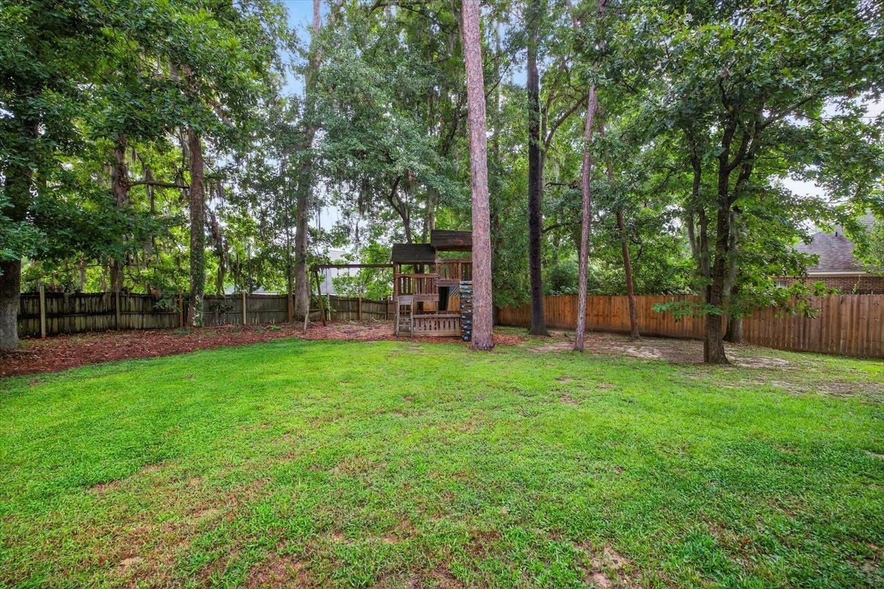 9585 Deer Valley Drive , Tallahassee, FL 32312 Photo