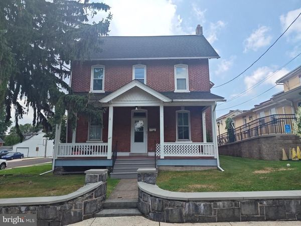 602 ARCH STREET, UNIT B, PERKASIE, PA 18944