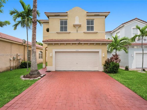 3710 NE 22nd Pl , Homestead, FL 33033
