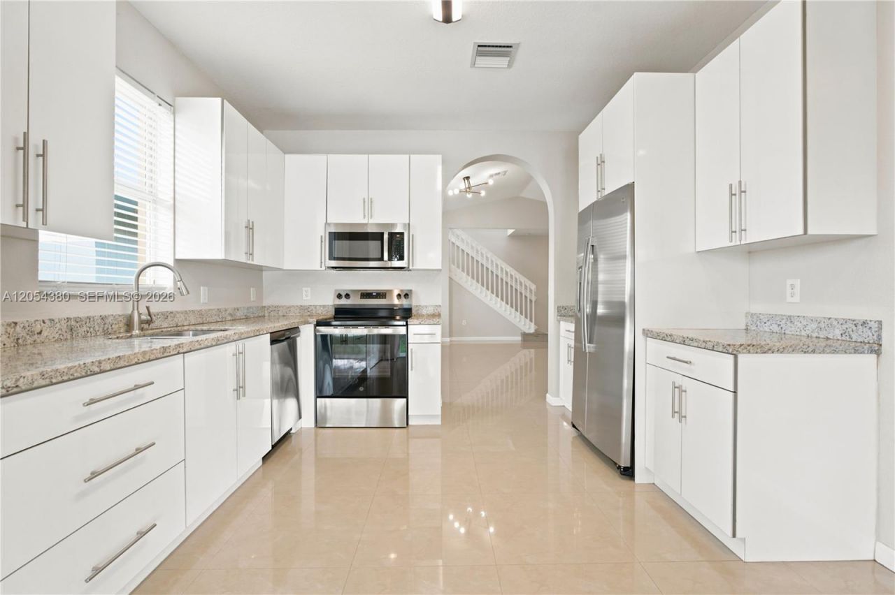 3710 NE 22nd Pl , Homestead, FL 33033 Photo
