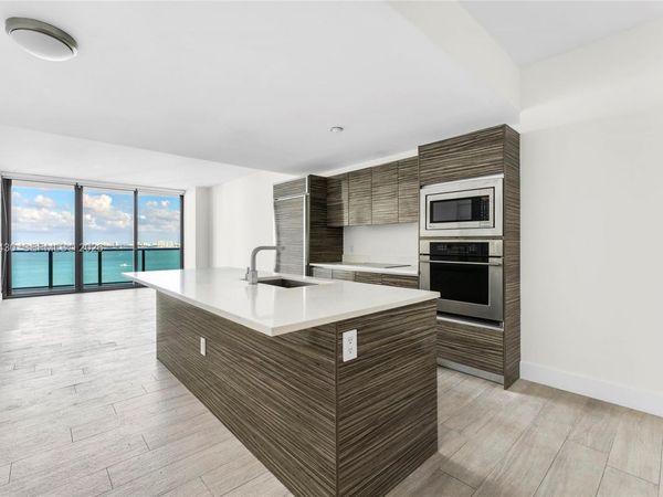 460 NE 28th St, Unit 1803, Miami, FL 33137