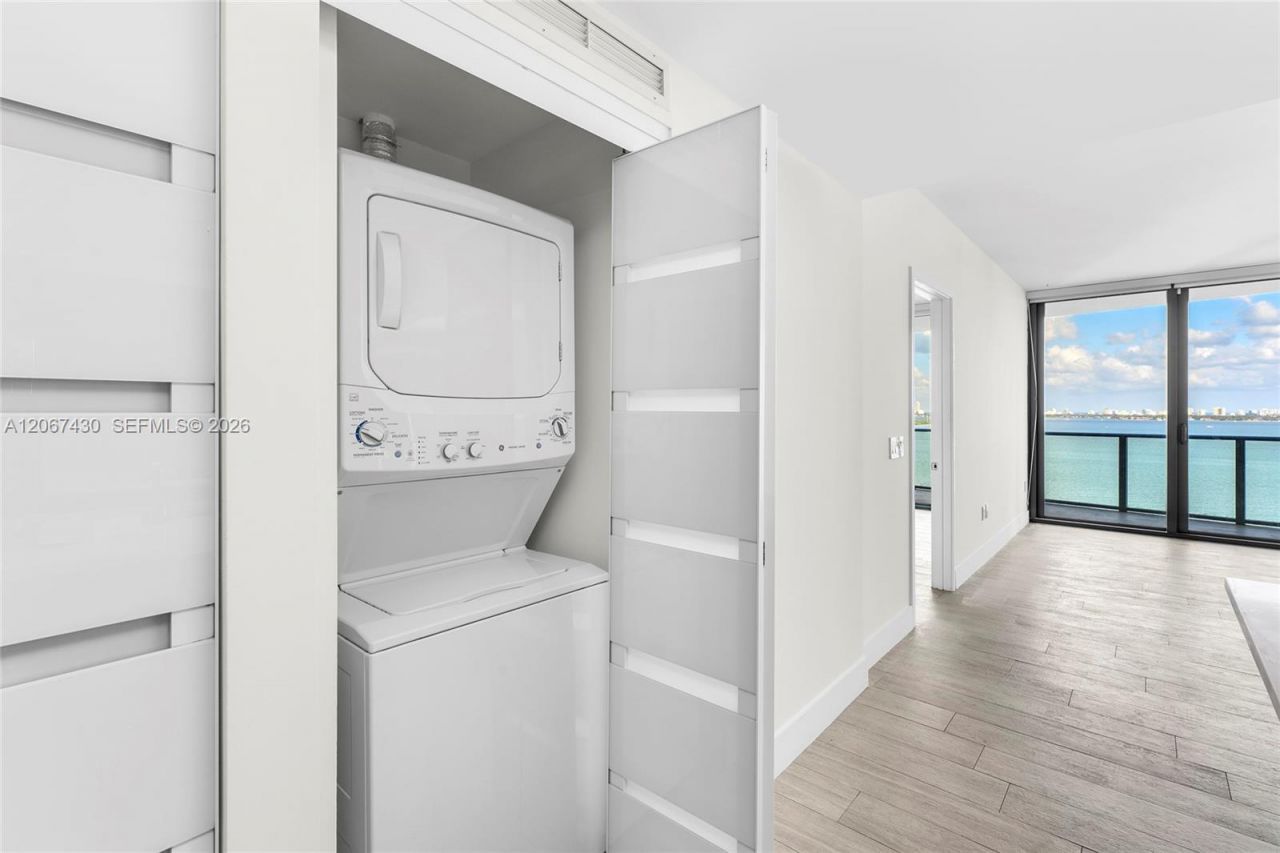 460 NE 28th St, Unit 1803, Miami, FL 33137 Photo