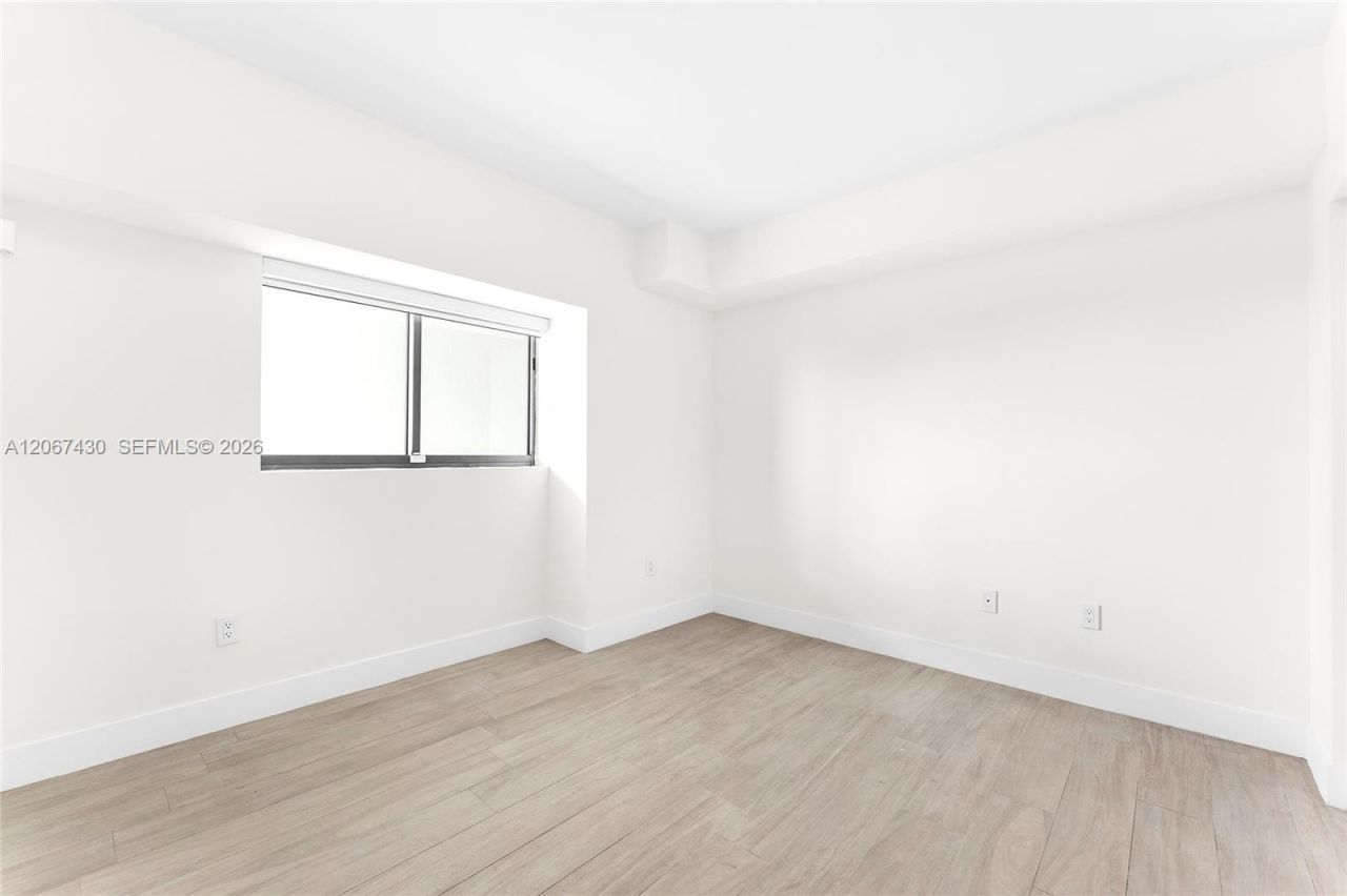 460 NE 28th St, Unit 1803, Miami, FL 33137 Photo