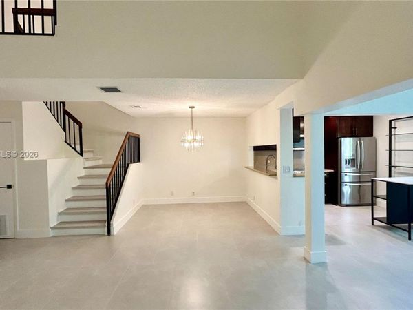 20945 Bay Ct , Unit 135-3, Aventura, FL 33180