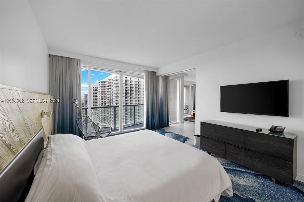 3101 Bayshore Dr, Unit 1808, Fort Lauderdale, FL 33304 Photo