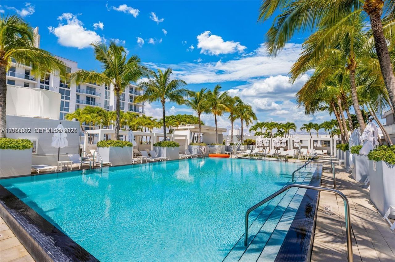 3101 Bayshore Dr, Unit 1808, Fort Lauderdale, FL 33304 Photo