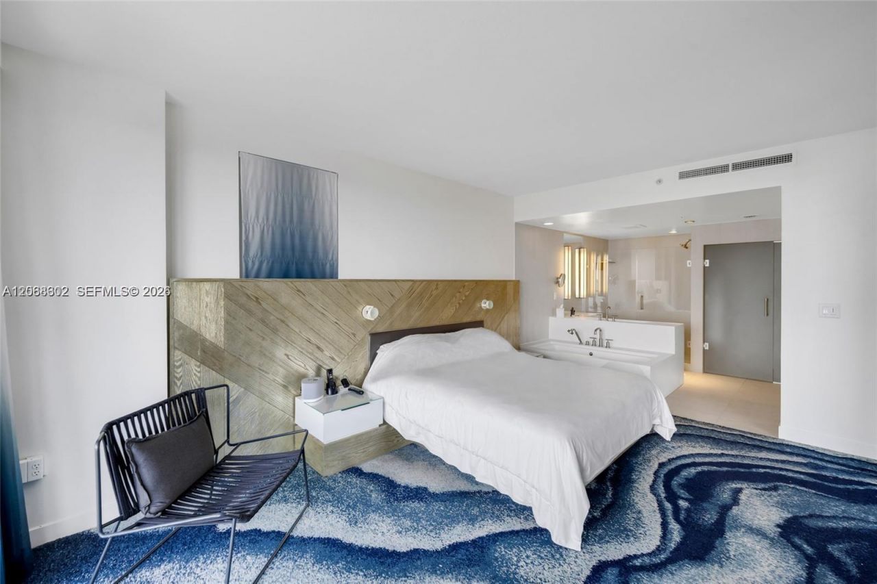 3101 Bayshore Dr, Unit 1808, Fort Lauderdale, FL 33304 Photo