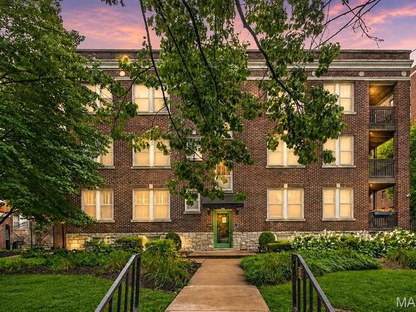 5360 Pershing Avenue, Unit 2A, St Louis, MO 63112