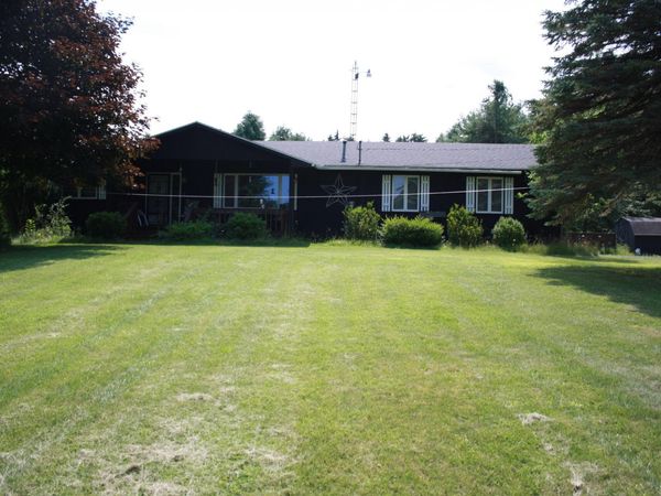 4698 E Michigan 72, Harrisville, MI 48740