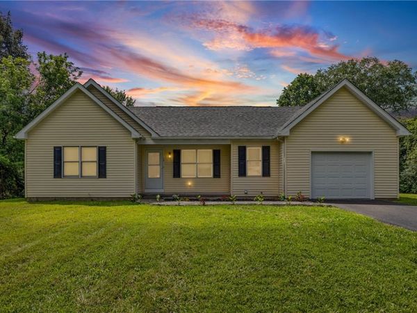 15 Jacklyn Drive, Rochester, NY 14624