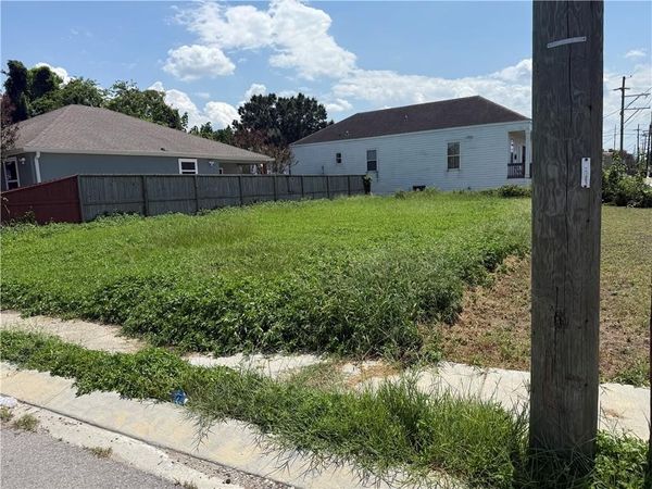 8634 PALMETTO Street , New Orleans, LA 70118