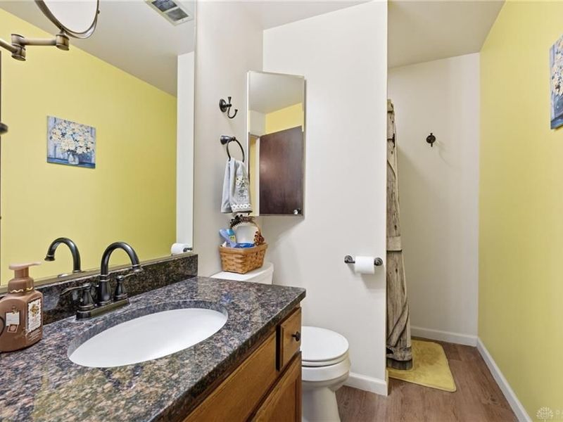 562 Hathaway Trail, Tipp City, OH 45371 Photo 36