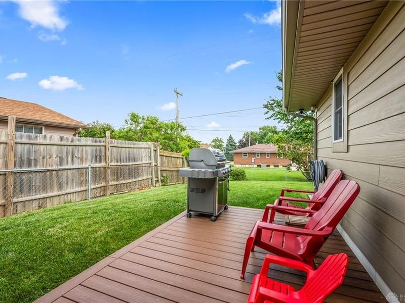 562 Hathaway Trail, Tipp City, OH 45371 Photo 46