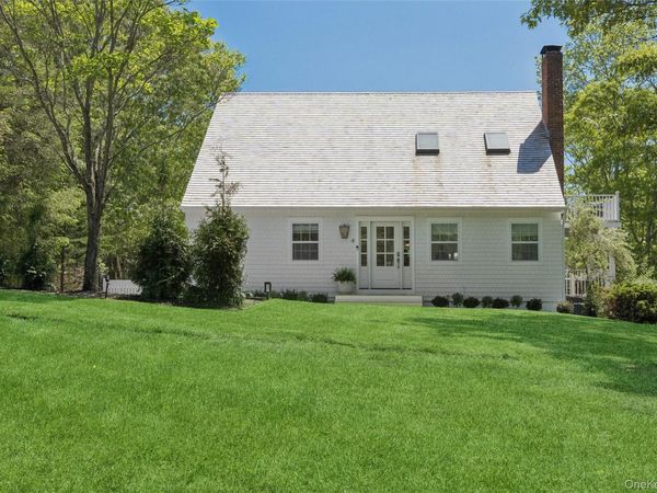 4 Trail Court , Water Mill, NY 11976
