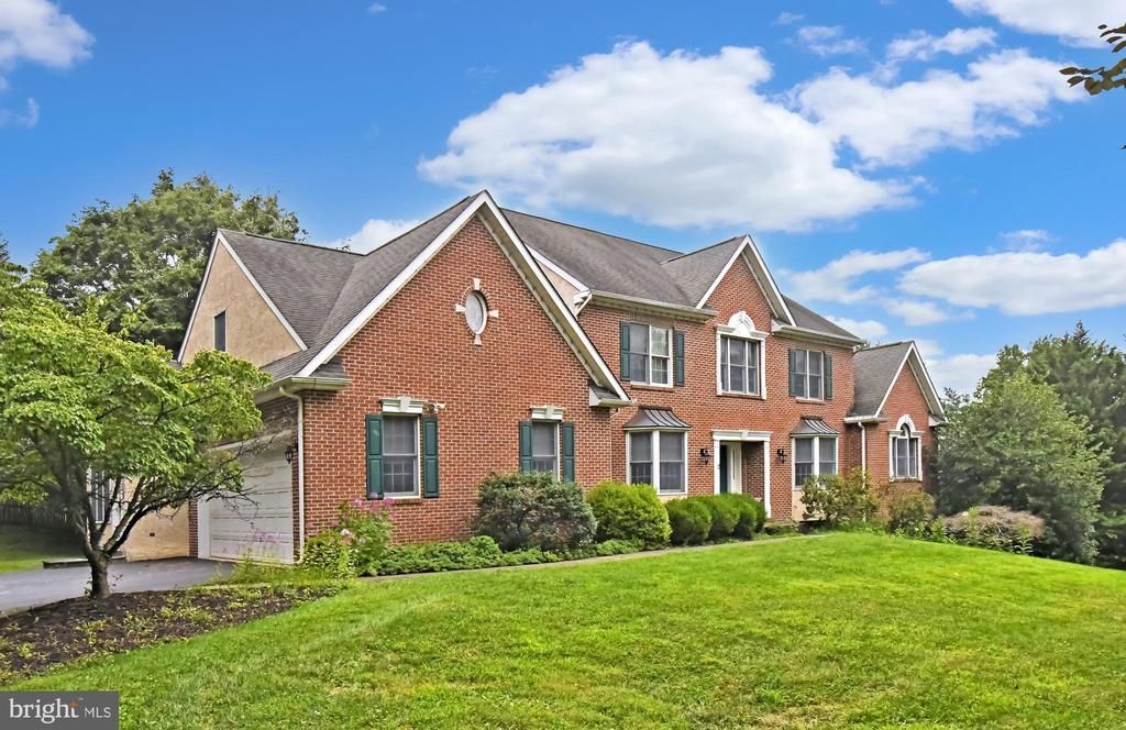 2 WHITEFIELD DRIVE , LAFAYETTE HILL, PA 19444