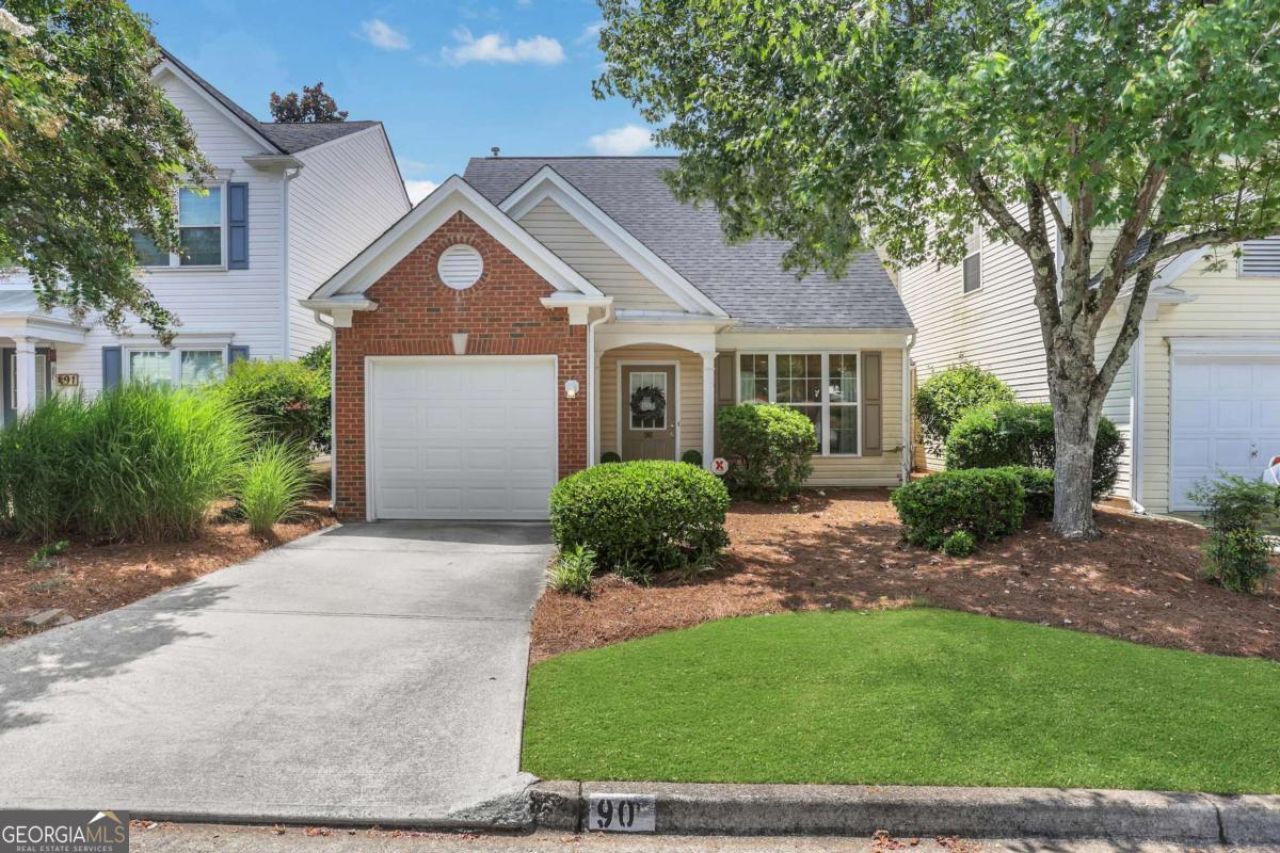 90 Regency Road, Roswell, GA 30022 Main Photo