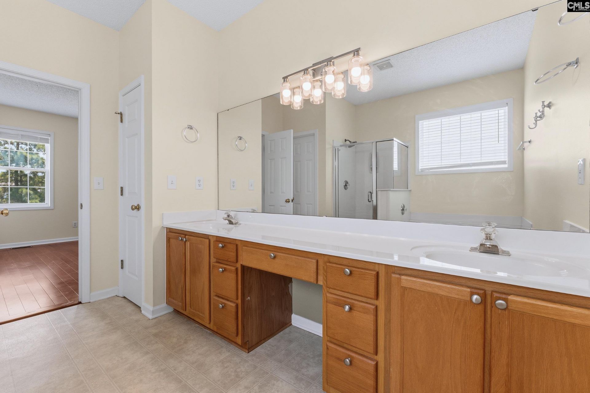 213 Founders Ridge Road Photo 23