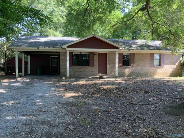 116 County Road 1282, Falkville, AL 35622