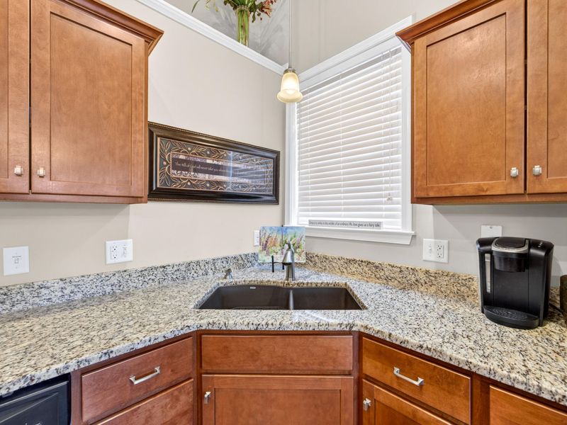 2059 Madison Drive, Hebron, KY 41048 Photo 7