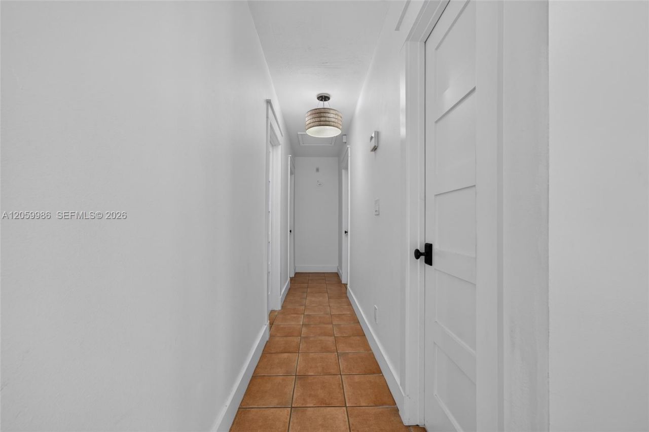 12935 SW 81st Ave , Unit n/a, Pinecrest, FL 33156 Photo