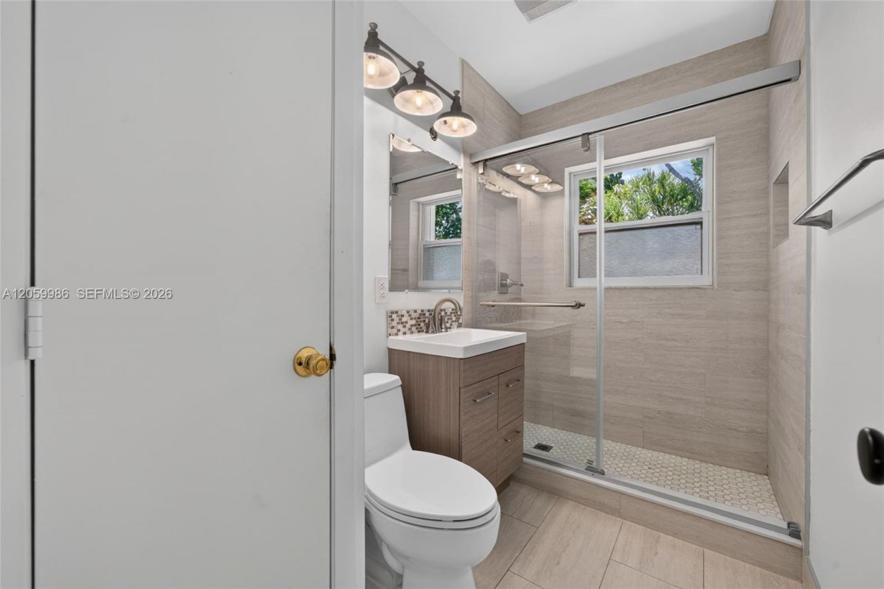 12935 SW 81st Ave , Unit n/a, Pinecrest, FL 33156 Photo