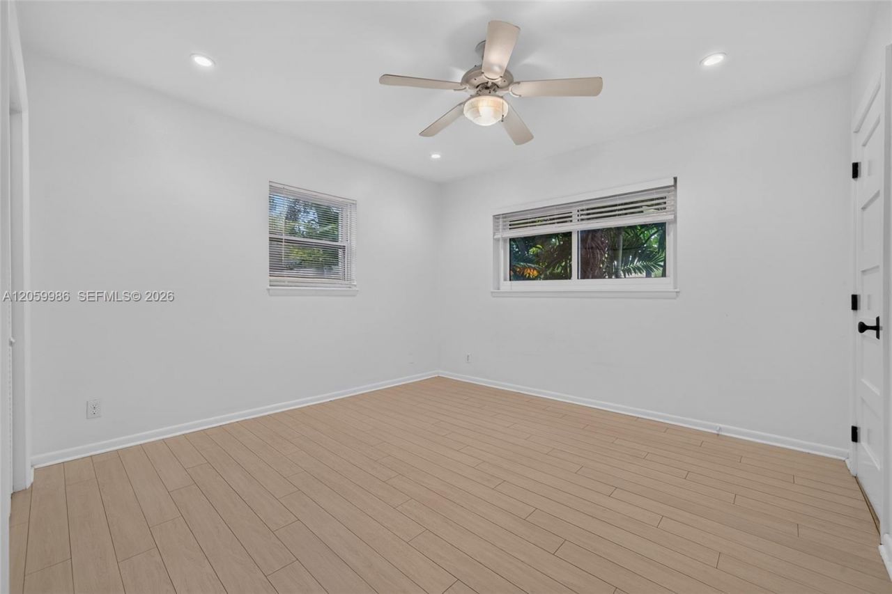 12935 SW 81st Ave , Unit n/a, Pinecrest, FL 33156 Photo