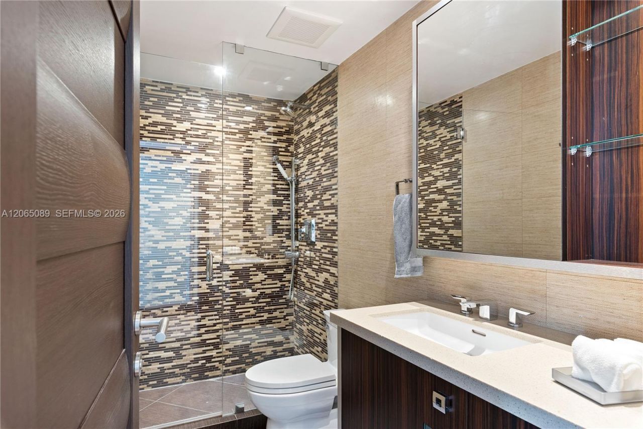 19216 Fisher Island Dr , Unit 19216, Fisher Island, FL 33109 Photo