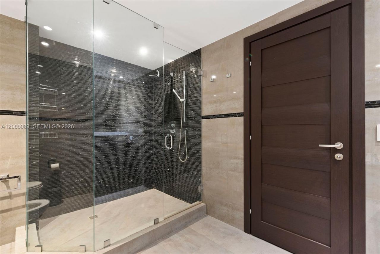 19216 Fisher Island Dr , Unit 19216, Fisher Island, FL 33109 Photo